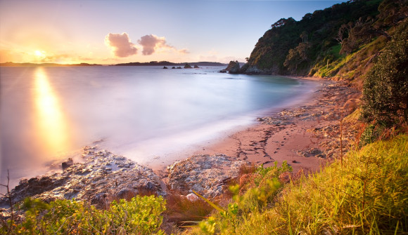 Sunrise over the Bay of Islands