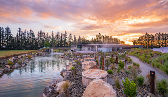 Hot pools - Ōpuke